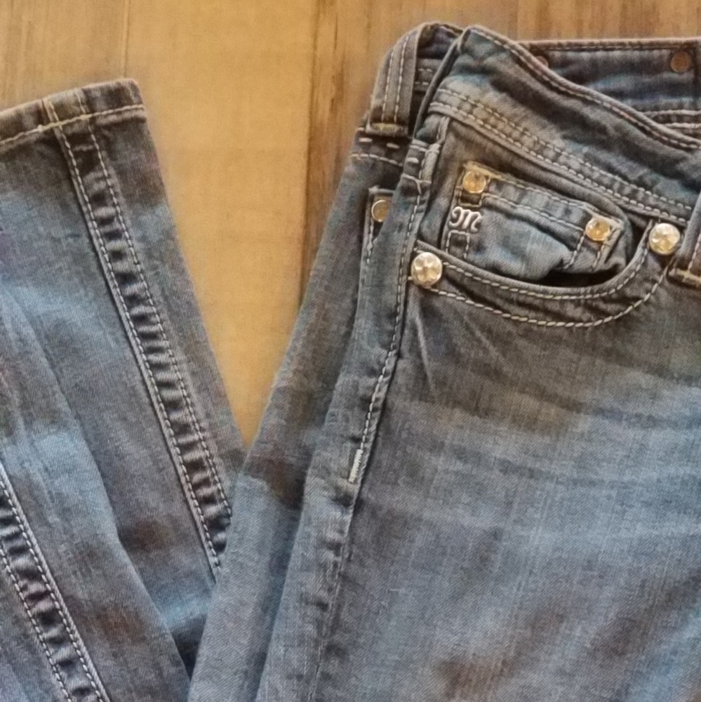Miss Me jeans JP5371B size26 boot cut some wear